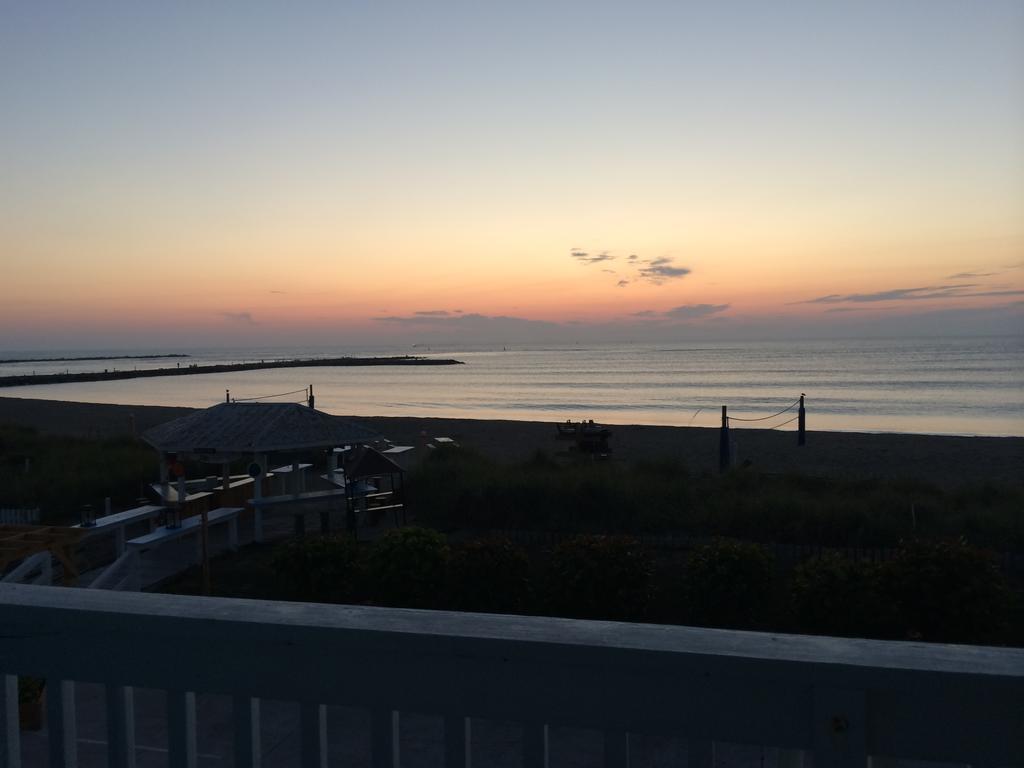 Rhumcay Beach Resort And Grille Форт Пиърс Екстериор снимка