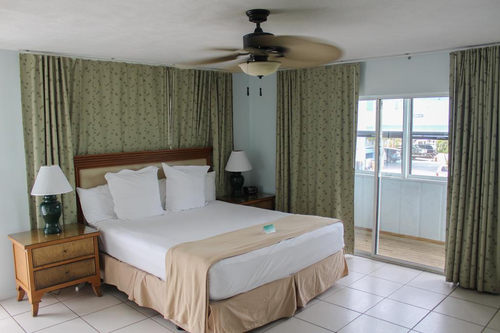 Rhumcay Beach Resort And Grille Форт Пиърс Екстериор снимка
