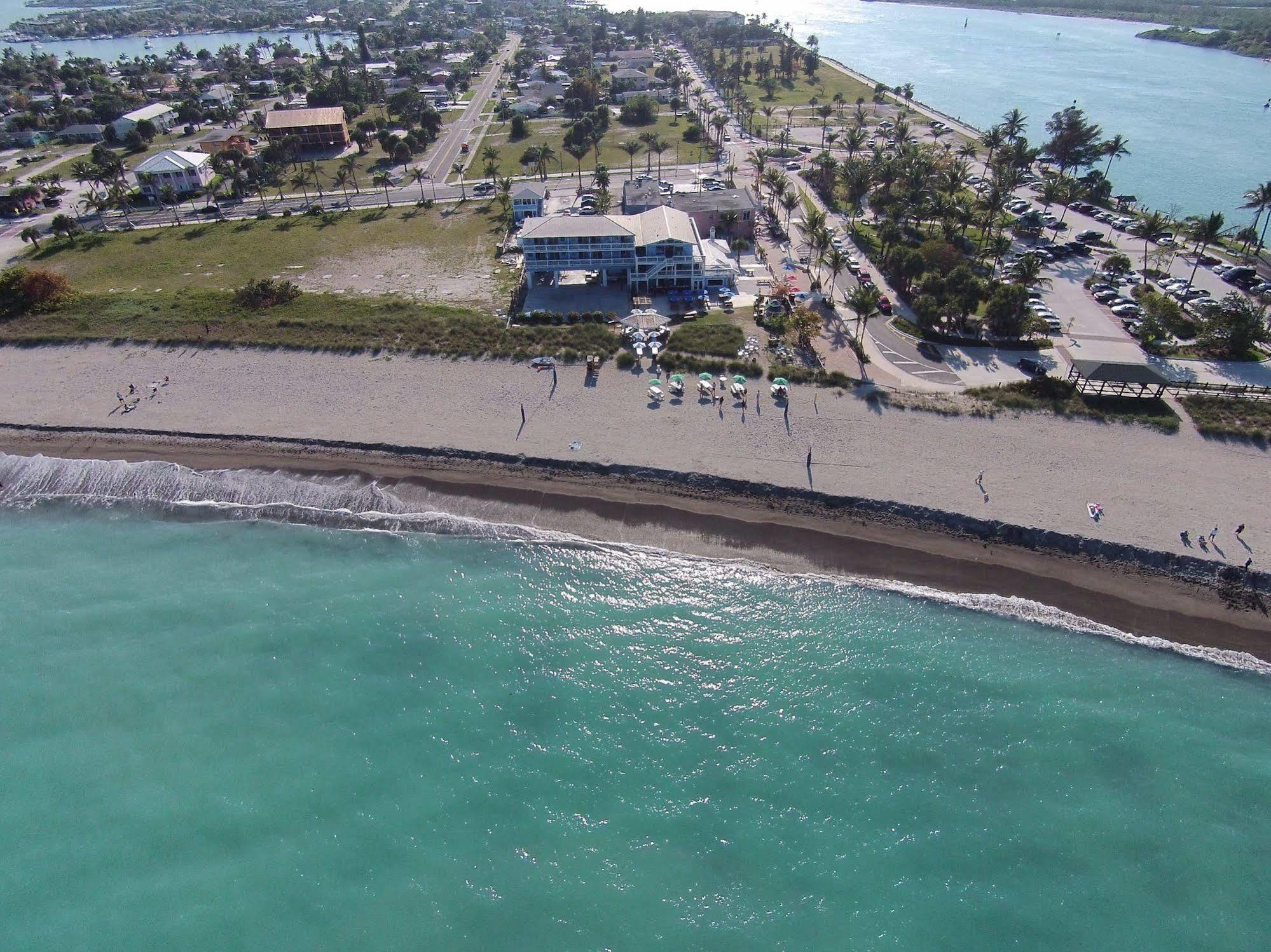 Rhumcay Beach Resort And Grille Форт Пиърс Екстериор снимка