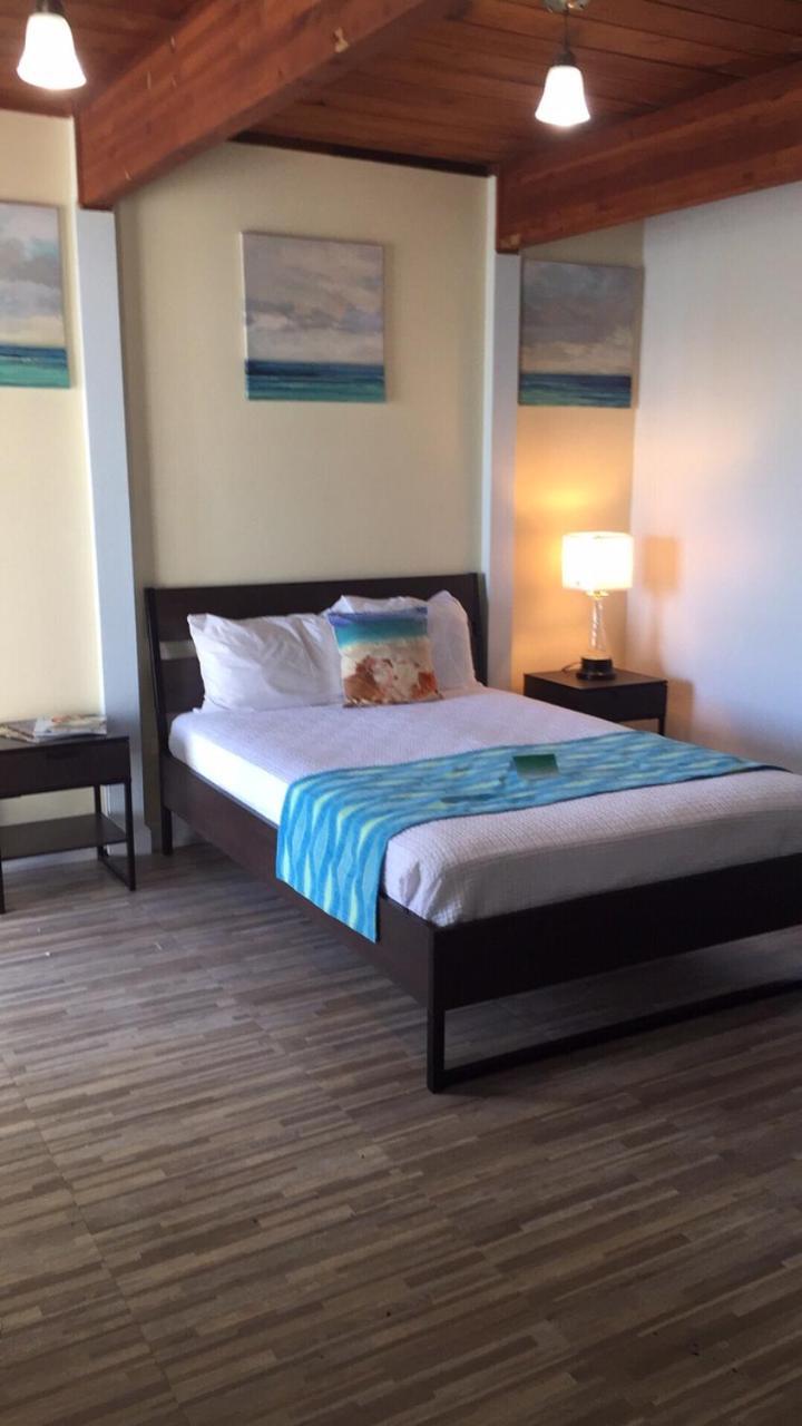 Rhumcay Beach Resort And Grille Форт Пиърс Екстериор снимка